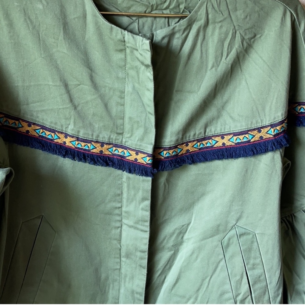 Zara Fringe Trim Bell Sleeve Oversized Green Jacket Size Small - Picture 3 of 8